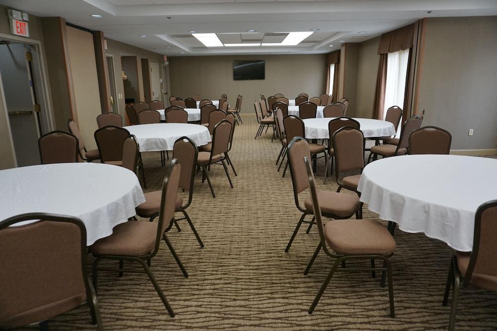 Comfort Inn Greensboro - Kernersville Екстериор снимка