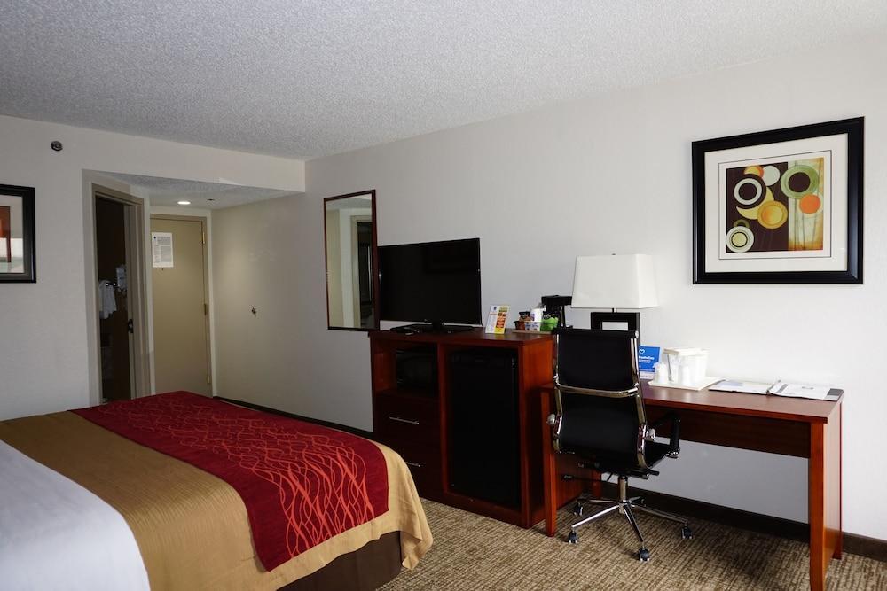 Comfort Inn Greensboro - Kernersville Екстериор снимка