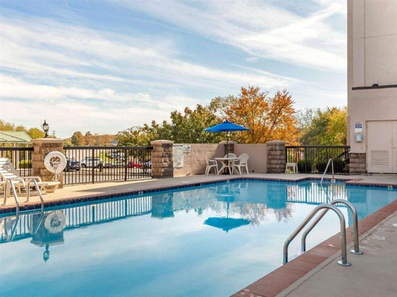 Comfort Inn Greensboro - Kernersville Екстериор снимка