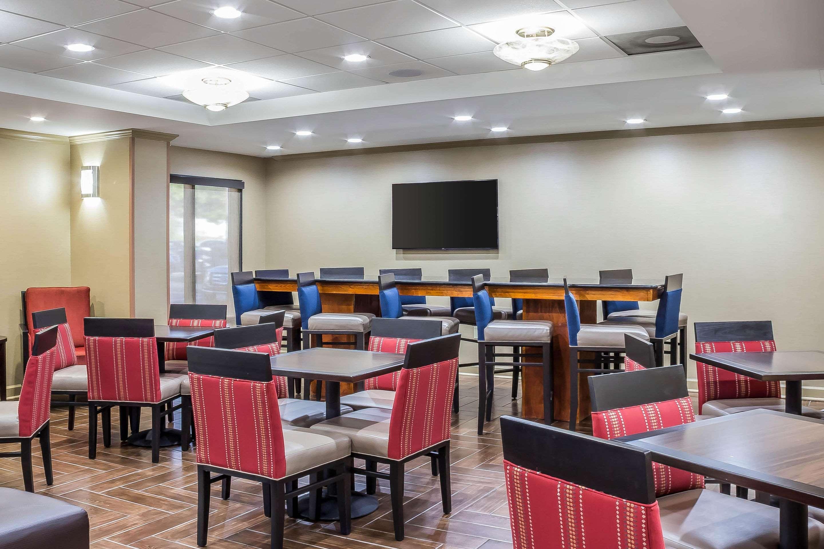 Comfort Inn Greensboro - Kernersville Екстериор снимка