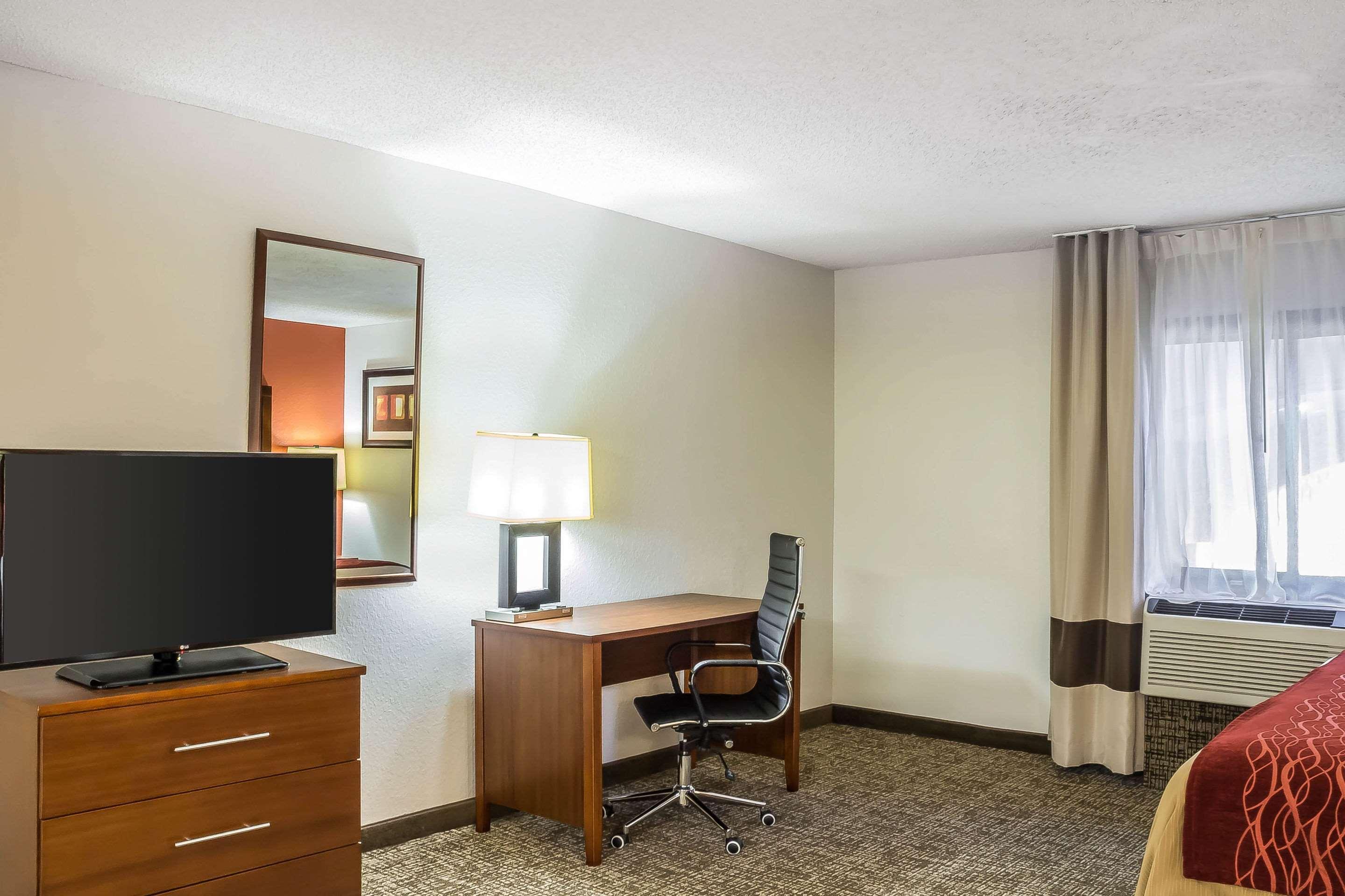 Comfort Inn Greensboro - Kernersville Екстериор снимка
